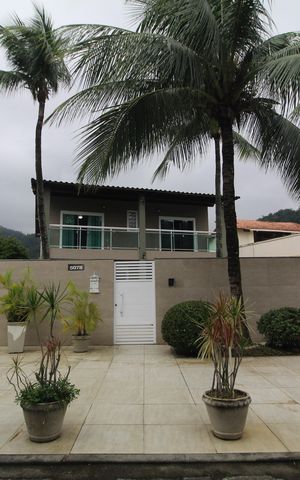 Casa à venda com 400m², 4 quartos e 4 vagasFachada