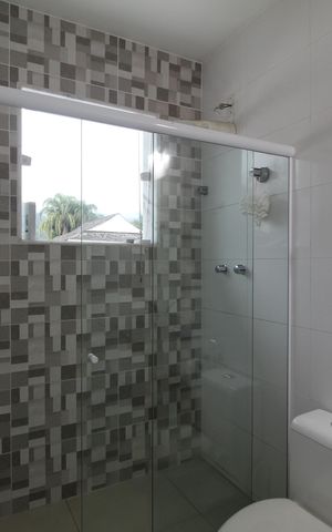 Casa à venda com 400m², 4 quartos e 4 vagasQuarto 2 - Suíte