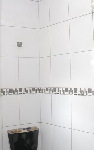 Casa à venda com 280m², 2 quartos e 6 vagas Casa à venda com 280m², 2 quartos e 6 vagasBanheiro da Suíte