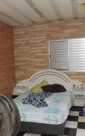 Casa à venda com 280m², 2 quartos e 6 vagas Casa à venda com 280m², 2 quartos e 6 vagasQuarto 1 com suite