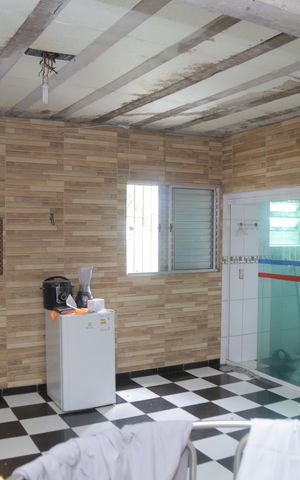 Casa à venda com 280m², 2 quartos e 6 vagas Casa à venda com 280m², 2 quartos e 6 vagasQuarto 1 com suite