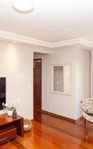 Apartamento à venda com 93m², 3 quartos e 1 vagaSala de