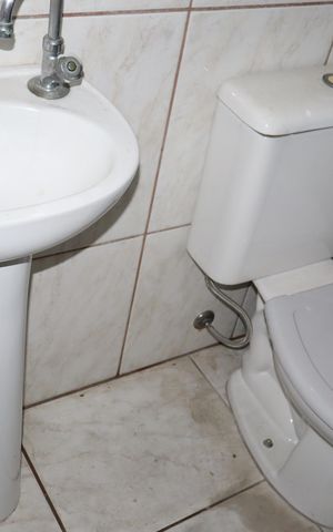 Casa para alugar com 50m², 1 quarto e sem vagaBanheiro