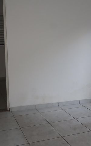 Casa para alugar com 50m², 1 quarto e sem vagaSala