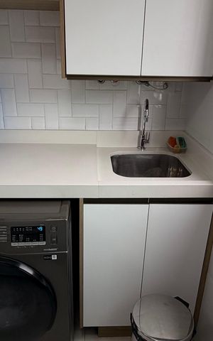 Apartamento à venda com 57m², 2 quartos e 1 vaga Apartamento à venda com 57m², 2 quartos e 1 vagaÁrea de serviço