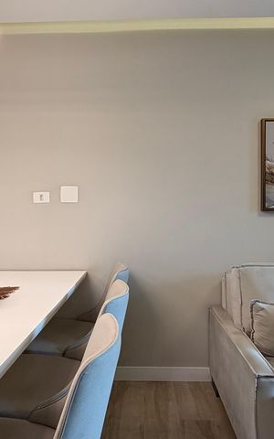 Apartamento à venda com 57m², 2 quartos e 1 vaga Apartamento à venda com 57m², 2 quartos e 1 vagaSala