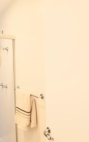 Apartamento para alugar com 89m², 2 quartos e 2 vagas Apartamento para alugar com 89m², 2 quartos e 2 vagasBanheiro 1