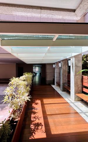 Apartamento para alugar com 117m², 3 quartos e 1 vaga
