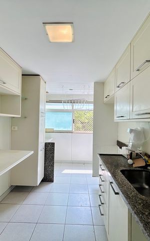Apartamento para alugar com 117m², 3 quartos e 1 vaga