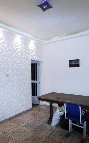 Casa para alugar com 72m², 2 quartos e sem vagaSala