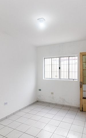 Casa para alugar com 160m², 2 quartos e 2 vagas Casa para alugar com 160m², 2 quartos e 2 vagasSala
