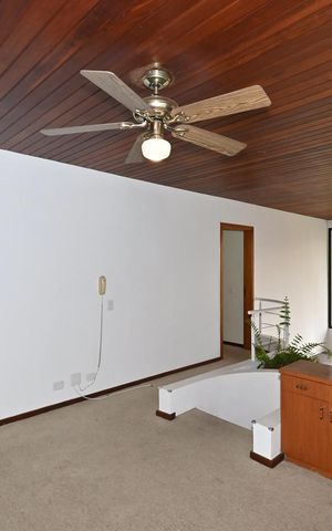 Apartamento à venda com 290m², 4 quartos e 3 vagasCorredor