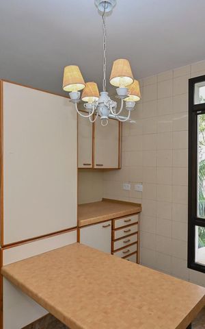 Apartamento à venda com 290m², 4 quartos e 3 vagasCozinha