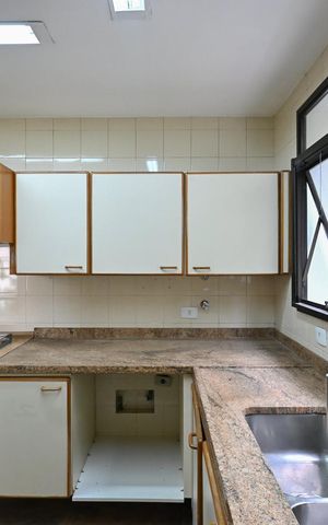 Apartamento à venda com 290m², 4 quartos e 3 vagasCozinha