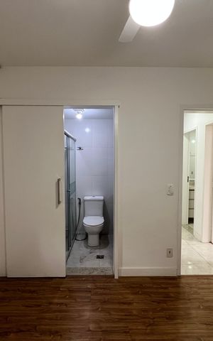 Apartamento à venda com 70m², 2 quartos e 1 vaga Apartamento à venda com 70m², 2 quartos e 1 vagaQuarto Suíte