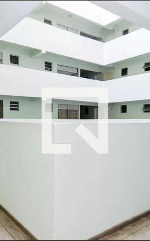 Studio à venda com 27m², 1 quarto e sem vaga Studio à venda com 27m², 1 quarto e sem vagaÁrea comum