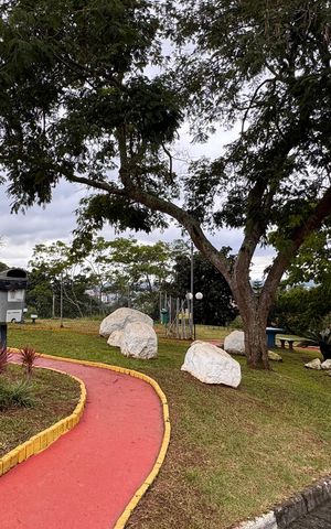 Casa de condomínio para alugar com 125m², 4 quartos e 2 vagas Casa de condomínio para alugar com 125m², 4 quartos e 2 vagasÁrea comum