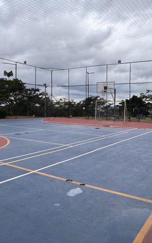 Casa de condomínio para alugar com 125m², 4 quartos e 2 vagas Casa de condomínio para alugar com 125m², 4 quartos e 2 vagasQuadra
