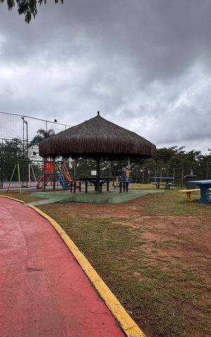 Casa de condomínio para alugar com 125m², 4 quartos e 2 vagas Casa de condomínio para alugar com 125m², 4 quartos e 2 vagasÁrea comum