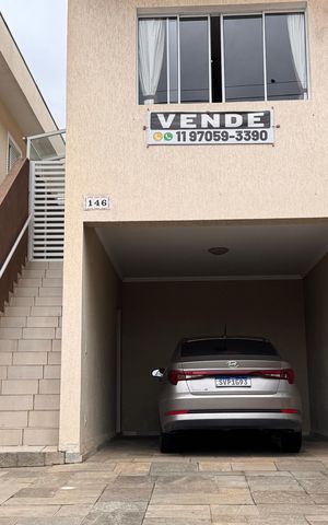 Casa de condomínio para alugar com 125m², 4 quartos e 2 vagas Casa de condomínio para alugar com 125m², 4 quartos e 2 vagasFachada