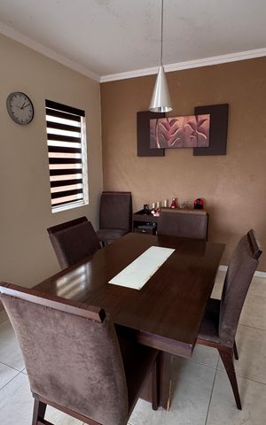 Casa de condomínio para alugar com 125m², 4 quartos e 2 vagas Casa de condomínio para alugar com 125m², 4 quartos e 2 vagasSala de Jantar