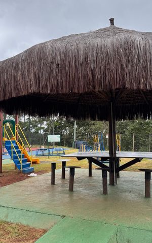 Casa de condomínio para alugar com 125m², 4 quartos e 2 vagas Casa de condomínio para alugar com 125m², 4 quartos e 2 vagasÁrea comum - Playground