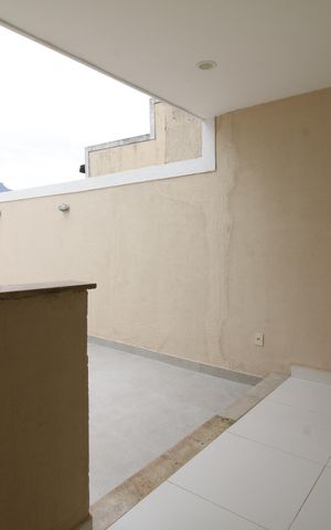 Casa à venda com 120m², 2 quartos e 2 vagasÁrea de Serviço
