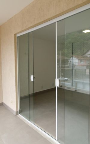 Casa à venda com 120m², 2 quartos e 2 vagasVaranda da suíte 2