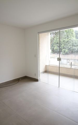 Casa à venda com 120m², 2 quartos e 2 vagasSuíte 2