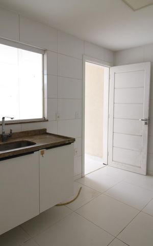 Casa à venda com 120m², 2 quartos e 2 vagasCozinha
