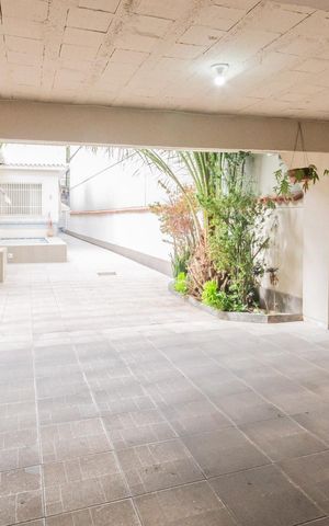 Casa à venda com 450m², 5 quartos e 4 vagasÁrea gourmet