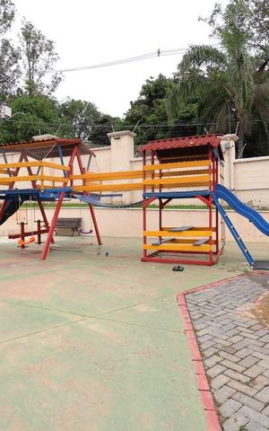 Apartamento para alugar com 51m², 2 quartos e 1 vaga Apartamento para alugar com 51m², 2 quartos e 1 vagaÁrea comum - Playground
