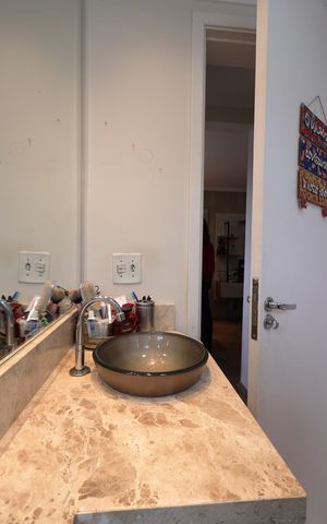 Apartamento para alugar com 51m², 2 quartos e 1 vaga Apartamento para alugar com 51m², 2 quartos e 1 vagaBanheiro