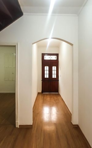 Casa para alugar com 180m², 3 quartos e sem vagaHall de entrada