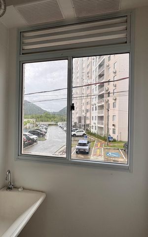 Apartamento à venda com 48m², 2 quartos e 1 vagaCozinha e Área de Serviço
