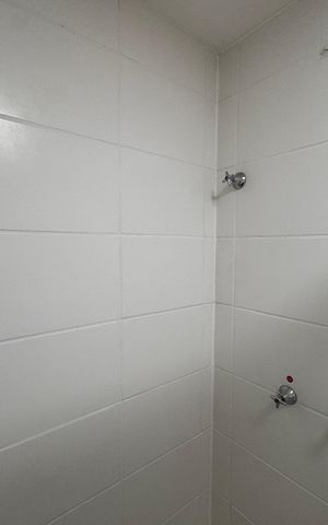 Apartamento à venda com 48m², 2 quartos e 1 vagaSuíte - Banheiro