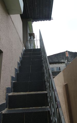 Casa para alugar com 32m², 1 quarto e sem vagaÁrea externa