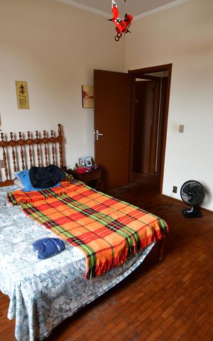 Casa à venda com 365m², 3 quartos e 2 vagasQuarto 1