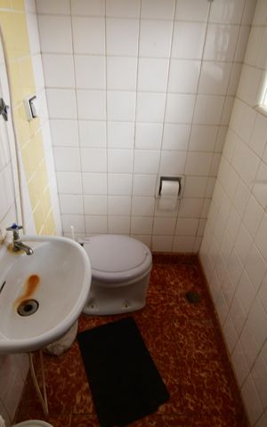 Casa à venda com 365m², 3 quartos e 2 vagasLavabo
