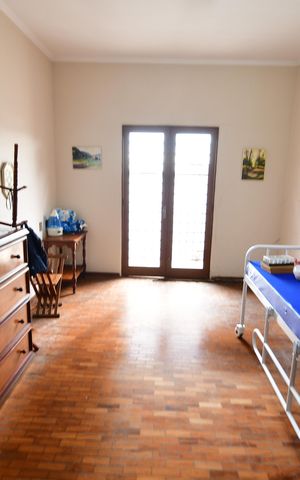 Casa à venda com 365m², 3 quartos e 2 vagasQuarto 3 - Suíte