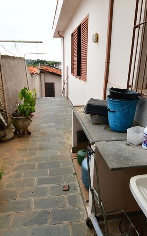 Casa à venda com 365m², 3 quartos e 2 vagasÁrea de Serviço