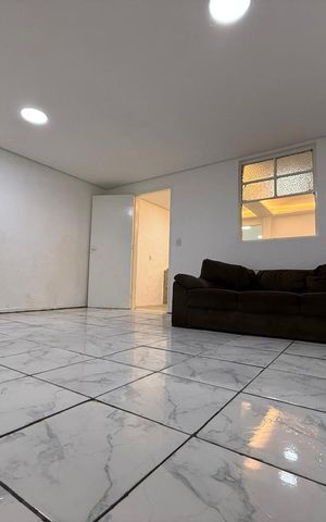 Casa para alugar com 190m², 2 quartos e 2 vagas Casa para alugar com 190m², 2 quartos e 2 vagasQuarto