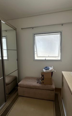 Casa de condomínio à venda com 364m², 3 quartos e 6 vagas Casa de condomínio à venda com 364m², 3 quartos e 6 vagasCloset da suíte 3