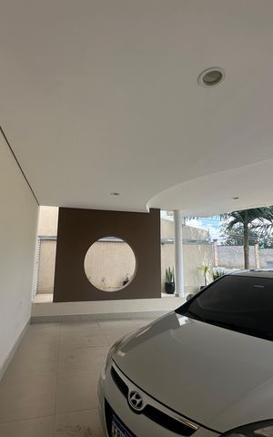 Casa de condomínio à venda com 364m², 3 quartos e 6 vagas Casa de condomínio à venda com 364m², 3 quartos e 6 vagasGaragem