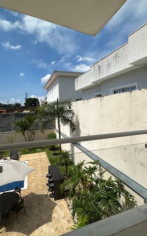 Casa de condomínio à venda com 364m², 3 quartos e 6 vagas Casa de condomínio à venda com 364m², 3 quartos e 6 vagasVaranda