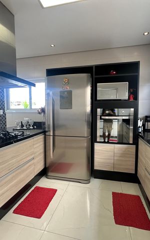 Casa de condomínio à venda com 364m², 3 quartos e 6 vagas Casa de condomínio à venda com 364m², 3 quartos e 6 vagasCozinha
