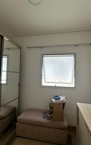 Casa de condomínio à venda com 364m², 3 quartos e 6 vagas Casa de condomínio à venda com 364m², 3 quartos e 6 vagasCloset da suíte 3