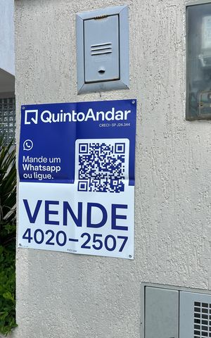Casa de condomínio à venda com 364m², 3 quartos e 6 vagas Casa de condomínio à venda com 364m², 3 quartos e 6 vagasFachada