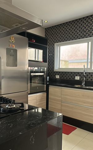 Casa de condomínio à venda com 364m², 3 quartos e 6 vagas Casa de condomínio à venda com 364m², 3 quartos e 6 vagasCozinha