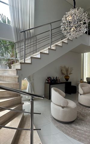 Casa de condomínio à venda com 364m², 3 quartos e 6 vagas